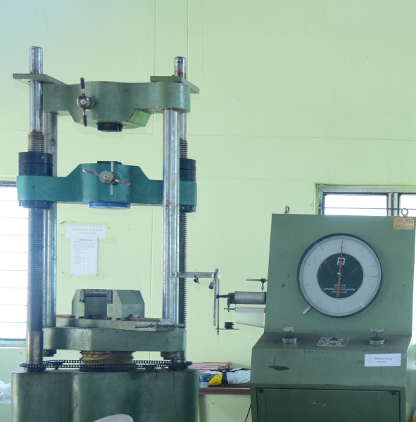 Universal Testing Machine